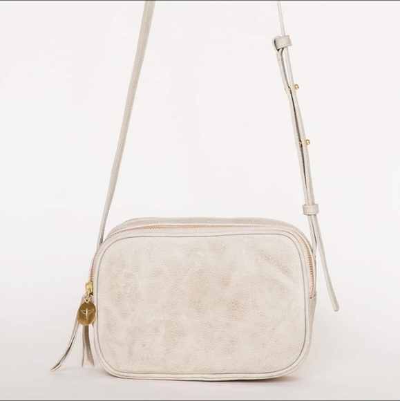 CLHEI Handbags - Clhei Cruz crossbody - latte